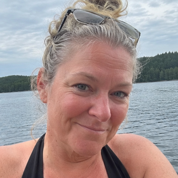 Michelle R.